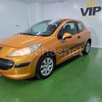PEUGEOT 207 Confort 1.4 75 segunda mano Salamanca